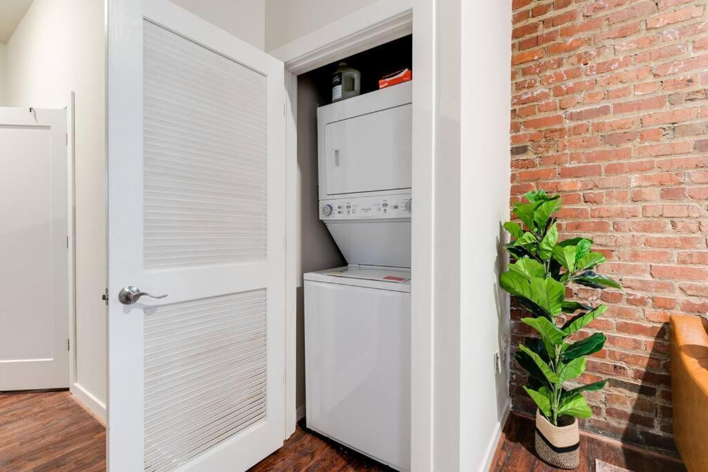 Cozy Chic Retreat In The Heart Of Rva Apartment Richmond Luaran gambar